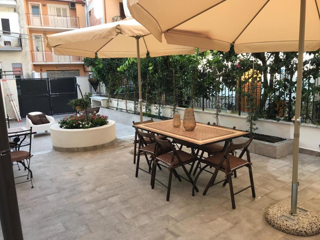 Sikule Bed & Breakfast Santa Teresa Di Riva Exterior foto